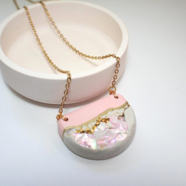 il_fullxfull.7581633610_4r6h Handmade Concrete Pendant Necklace: Pink Abalone & Rose Gold