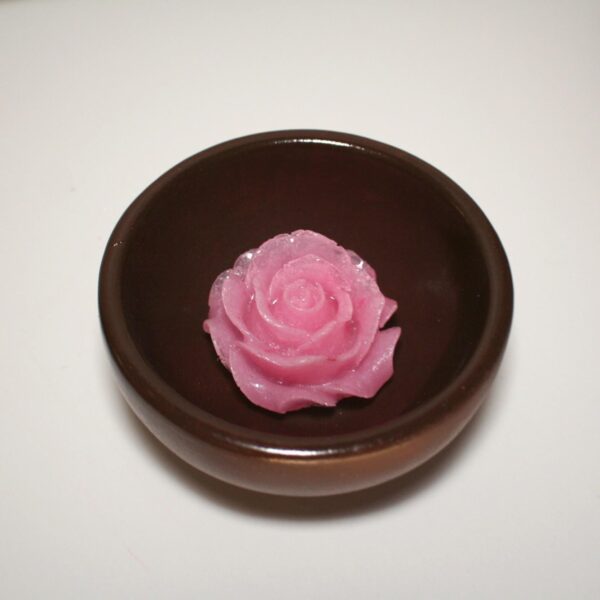 ✨ The perfect blend of natural beauty and handcrafted artistry! These handmade bamboo ring dishes bring warmth and elegance to your space, with a rich chocolate brown hand-painted finish and a stunning resin floral centerpiece. The bowls are upcycled and rescued from a local thrift store and lovingly re-finished and upgraded. Each 3.5-inch round bamboo bowl is sanded smooth and carefully hand-painted, creating a luxurious, earthy base for the delicate hand-cast resin flowers. Choose from four st (2)