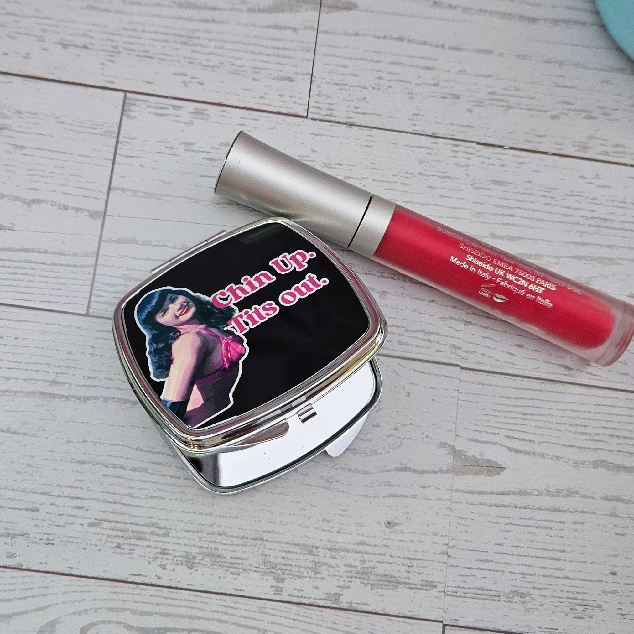 Bettie Page Compact Mirror: Retro Pin-Up Makeup Accessory - Image 3