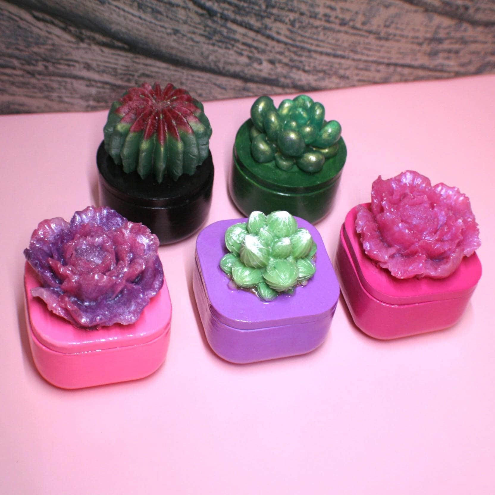 Handmade Mini Jewelry box - Decorative Accent for Jewelry, Treasures, Rings & Small Keepsakes