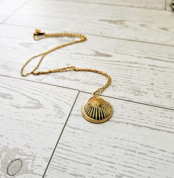 il_fullxfull.7581652762_q4s5-1 Real Scallop Shell Necklace – 18K Gold Plated Coastal Pendant, Beach Jewelry