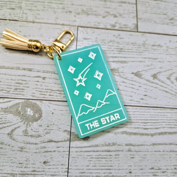 il_fullxfull.7581674006_5a3b-1 Major Arcana Tarot Card Keychains – 6 Bright & Magical Varieties