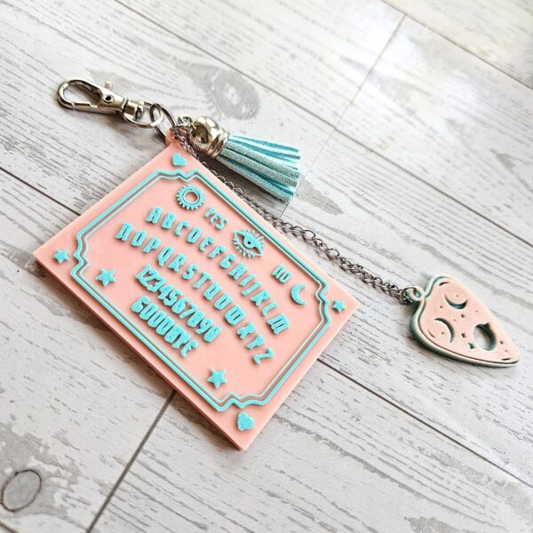 Talking Board Bag Charm – Divination-Inspired 3D Printed Keychain with Planchette