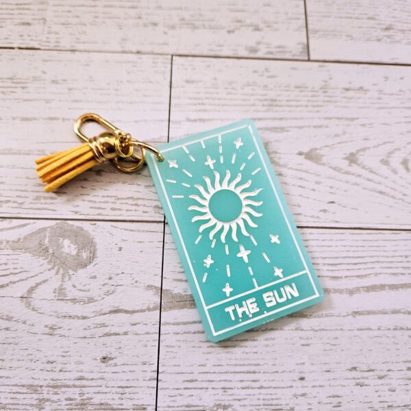 il_fullxfull.7629621961_mt4n-1 Major Arcana Tarot Card Keychains – 6 Bright & Magical Varieties