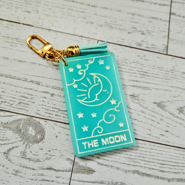 il_fullxfull.7629622205_ptnp Major Arcana Tarot Card Keychains – 6 Bright & Magical Varieties