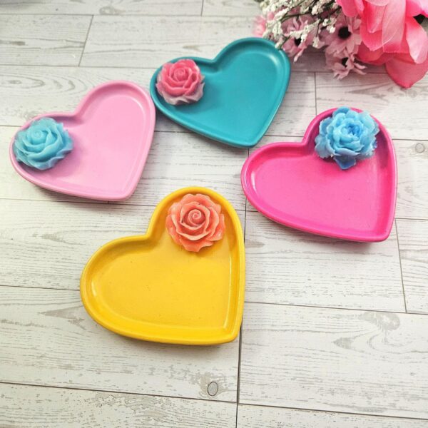il_fullxfull.7629630867_cjjv-2 Floral Heart-Shaped Trinket Dish — Bold, Handmade Jewelry Holder for Vanity or Gift Giving