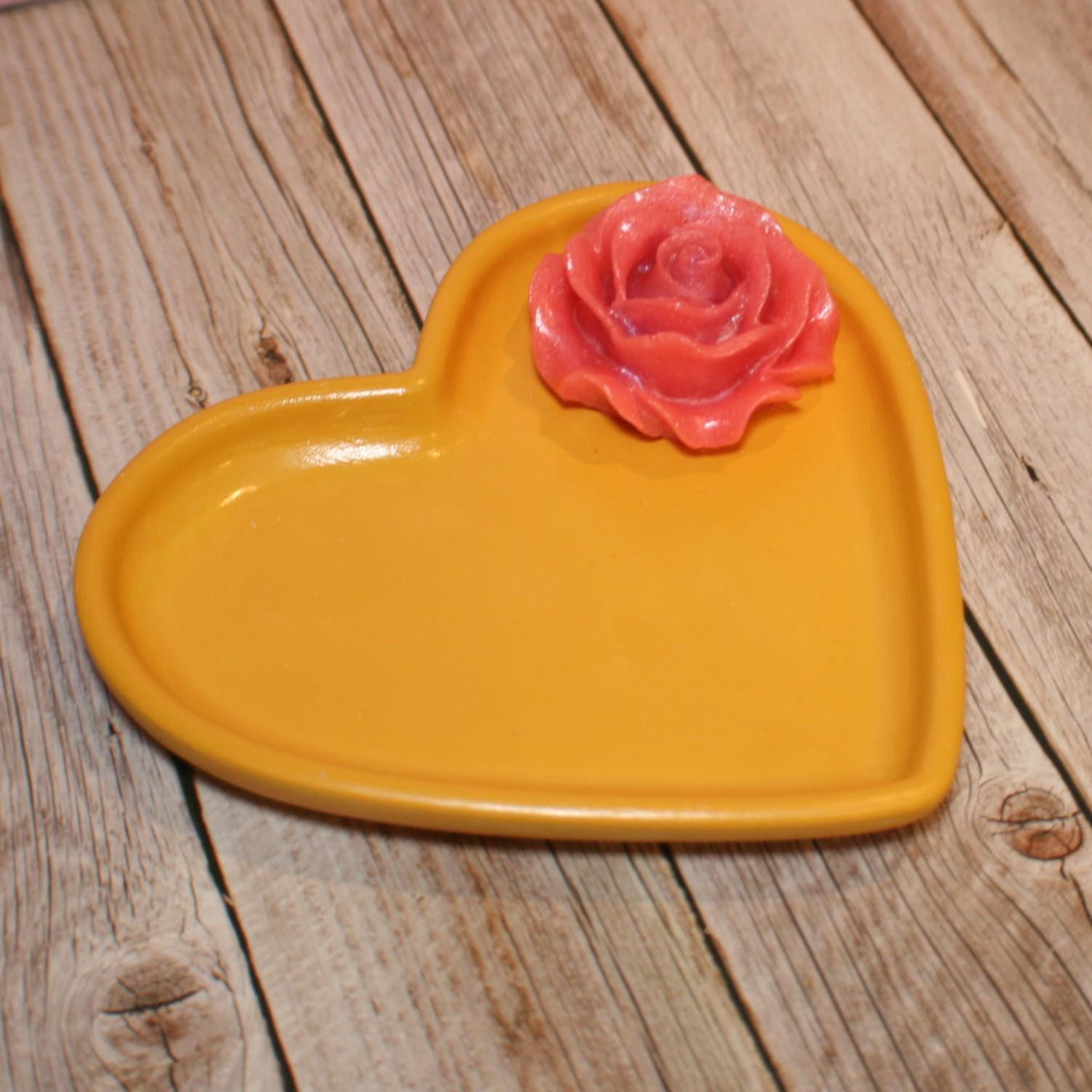 Floral Heart-Shaped Trinket Dish — Bold, Handmade Jewelry Holder for Vanity or Gift Giving - Image 7