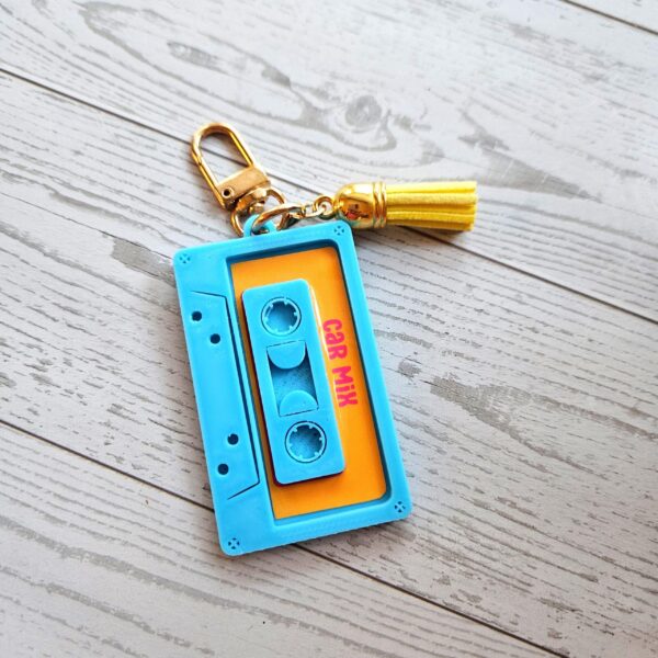 il_fullxfull.7680693268_pb9w-1 Retro 80s 90s Cassette Keychain – NFC Smart Mixtape – Nostalgic Music Lover Gift