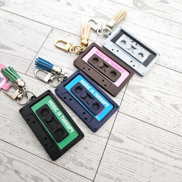 Custom Cassette Tape Keychain – NFC Mixtape Gift for Boyfriend, Anniversary or Birthday