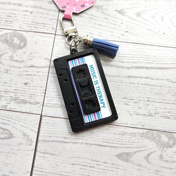 Cassette Tape Keychain – Custom NFC Spotify Playlist Charm – Music Fan Gift