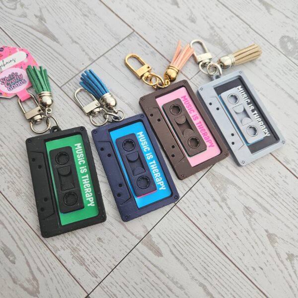 Custom Cassette Tape Keychain – NFC Mixtape Gift for Boyfriend, Anniversary or Birthday