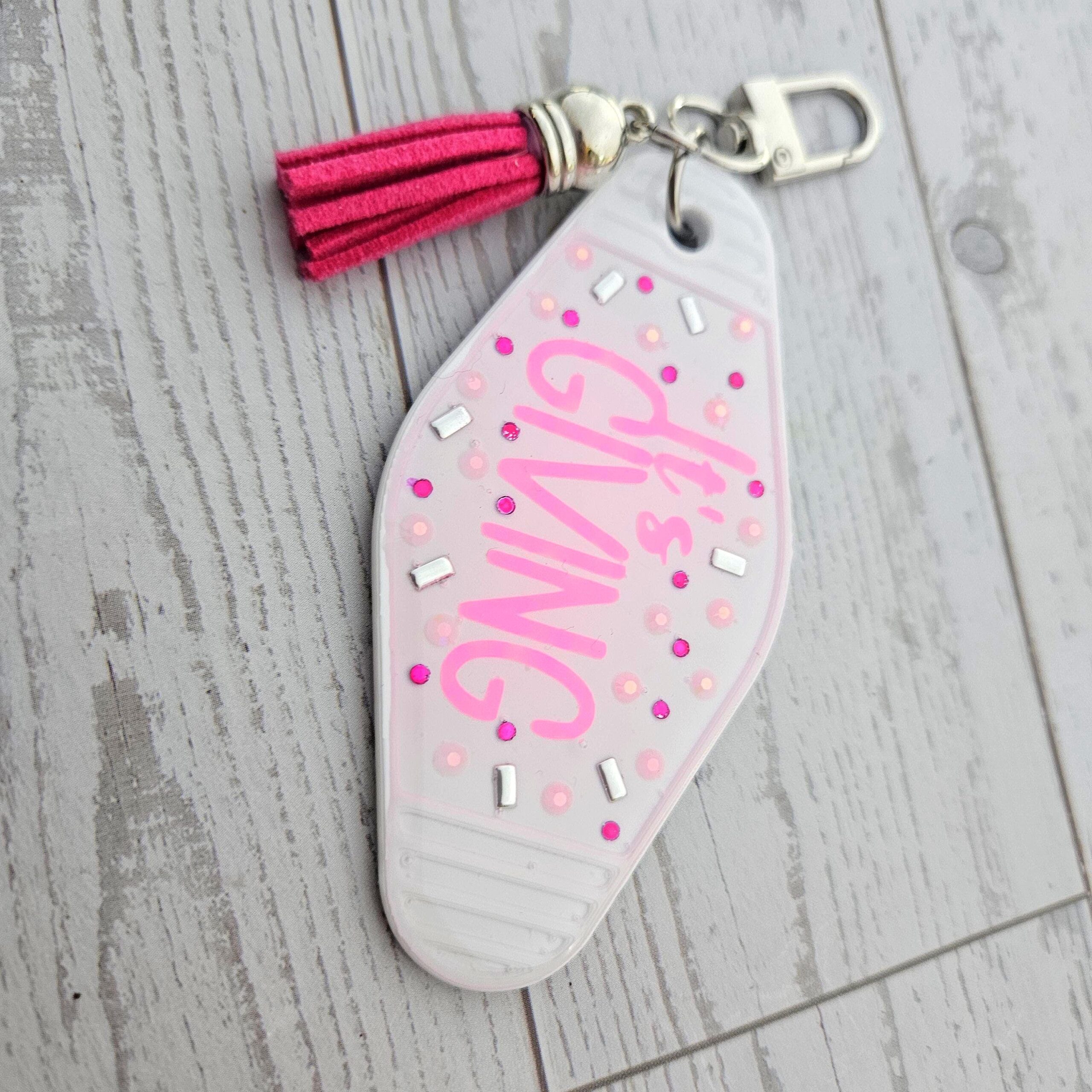 It's Giving Rhinestone Resin Motel Keychain Trendy Pink Gift - Image 4
