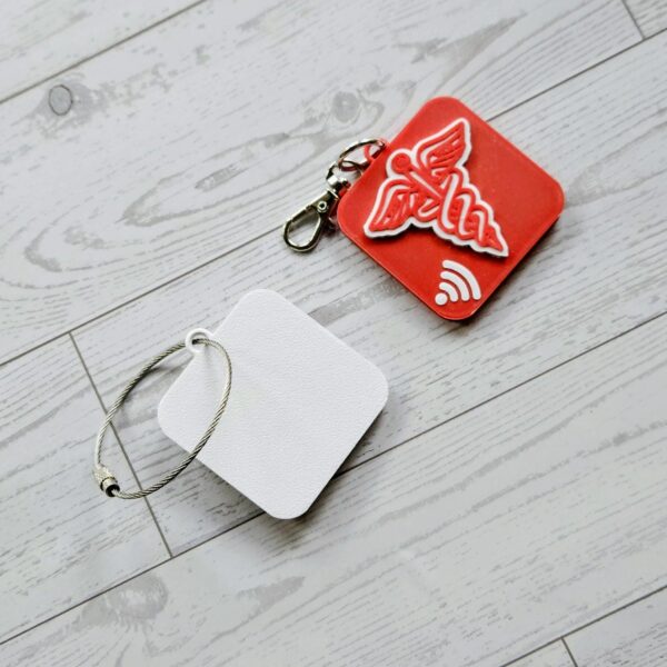 il_fullxfull.7912343625_pusi NFC Emergency Tag | 3D Printed Medical ID Keychain for Kids and Adults